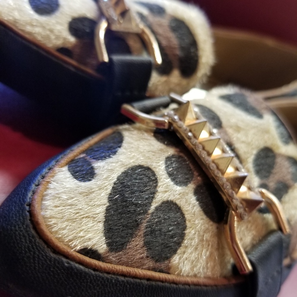 Shoes - Picture 7 of 7
